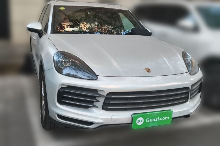 Used Porsche Cayenne 2018 Cayenne 3.0T Front Right 45 Deg