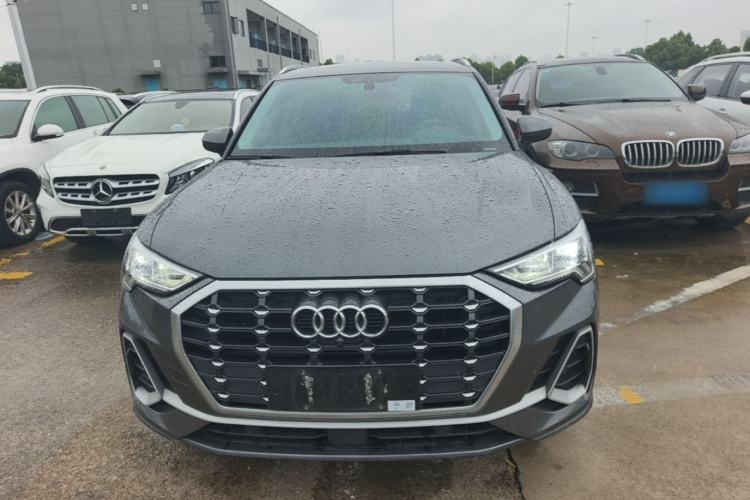 Used Audi Q3 2021 35 TFSI Progressive Dynamic Edition