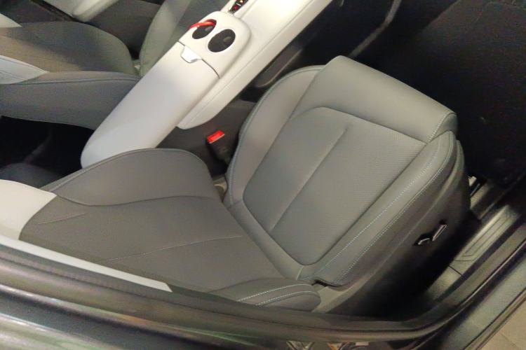 Used Changan UNI-Z 2025 1.5T Premium Edition