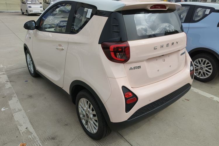 Used Chery Little Ant 2024 Revised Edition Youth Version 321 km Cool Love Edition 29.23 kWh