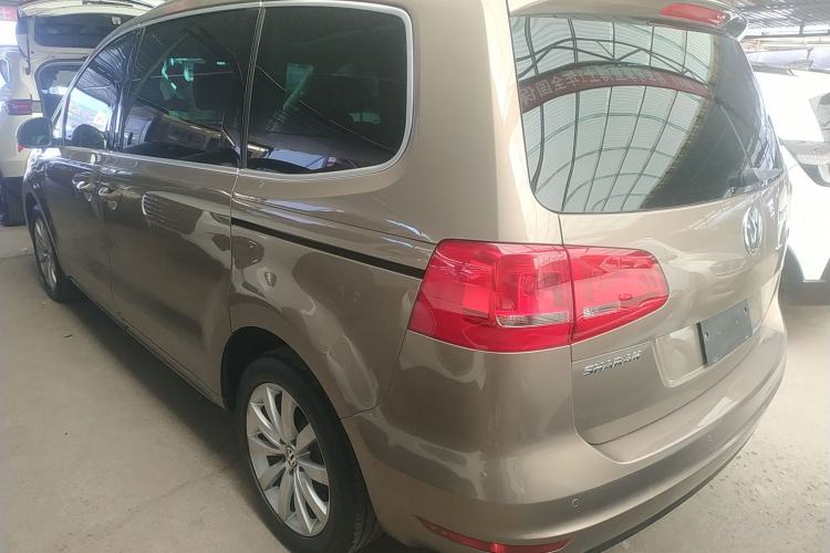Used Volkswagen Sharan 2014 2.0 TSI Comfort Model

