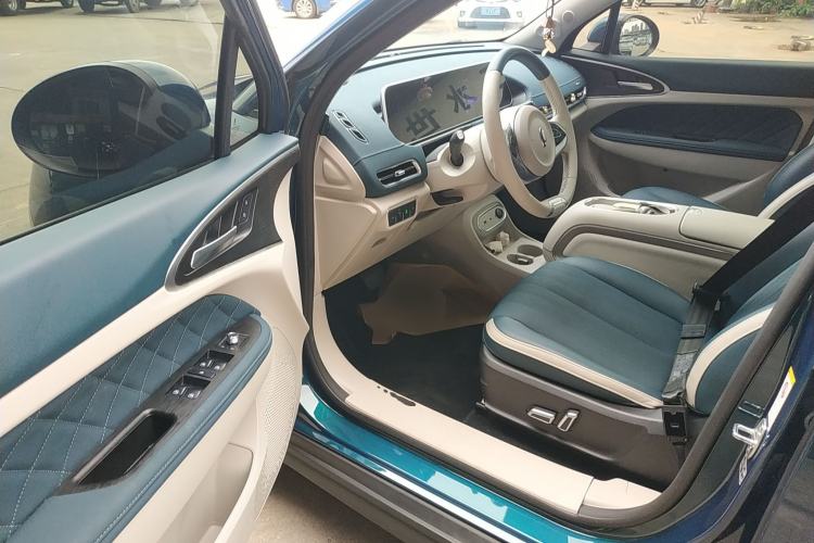 Used ORA Good Cat 2023 401 km Standard Range Premium Version Lithium Iron Phosphate Driver Seat