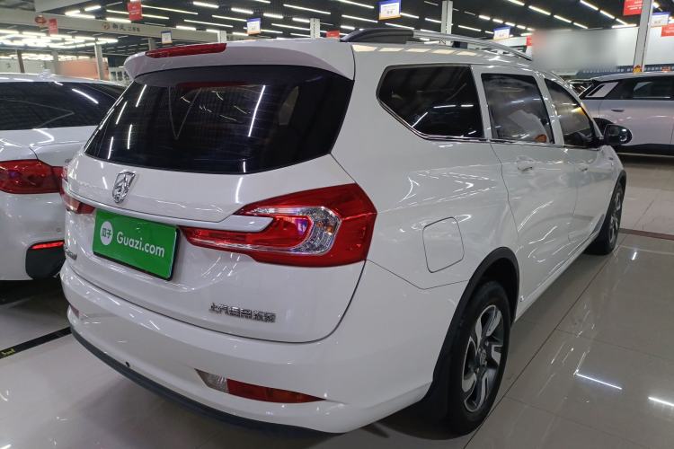 Used Baojun 310W 2017 1.5L Manual Comfort Version China V