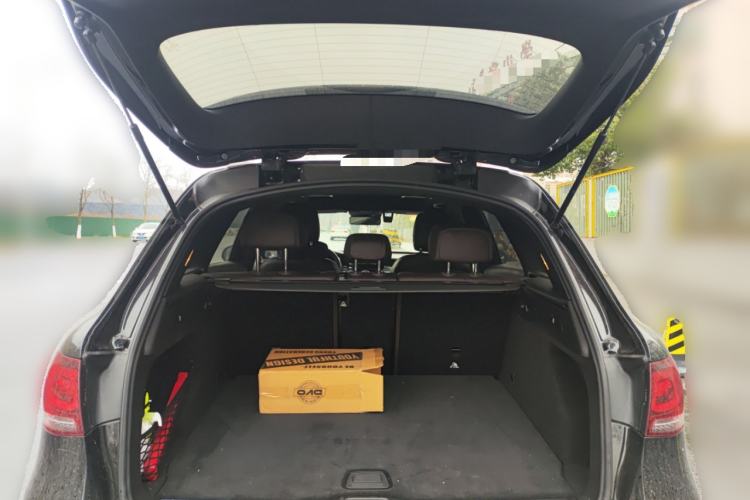 Used Mercedes-Benz GLC 2022 Refreshed GLC 300 L 4MATIC Dynamic Edition Trunk