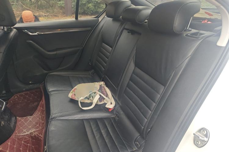 Used Skoda Octavia 2016 1.6L Automatic Smart Drive Edition