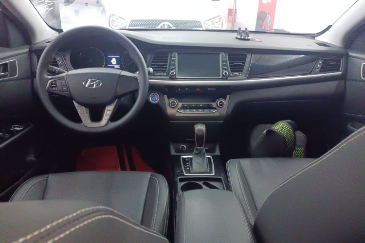 Used Hyundai Mistra 2019 1.6T Automatic Smart GLS China VI Standard Interior 2