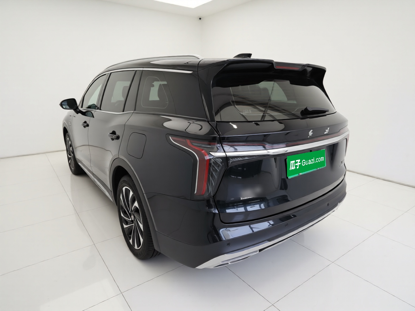 Hongqi HS7 PHEV 2024 2.0T PHEV Four-Wheel Drive Flagship Edition 6 Seats — снимка 4
