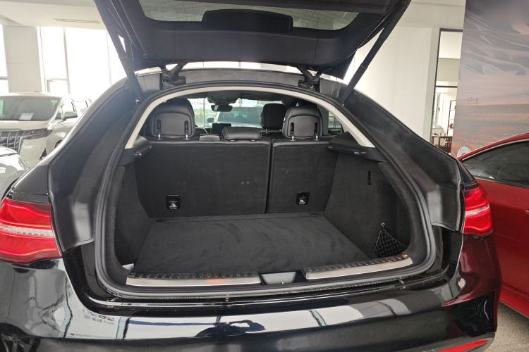 Used Mercedes-Benz GLE Coupe 2018 GLE 320 4MATIC Coupe SUV
