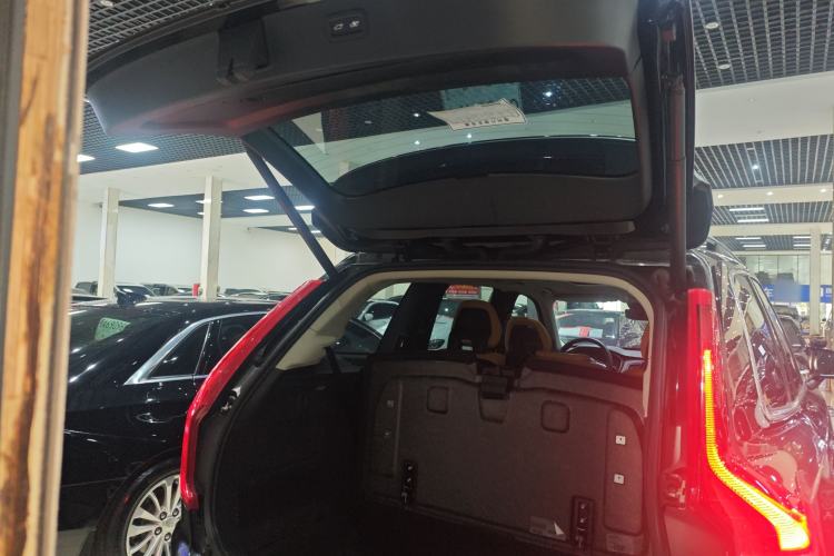 Used Volvo XC90 2016 T5 Zhiyi Edition 7-Seater