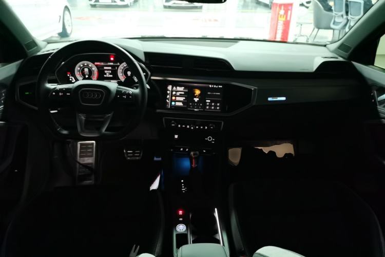 Used Audi Q3 2024 35 TFSI Fashion Dynamic Edition