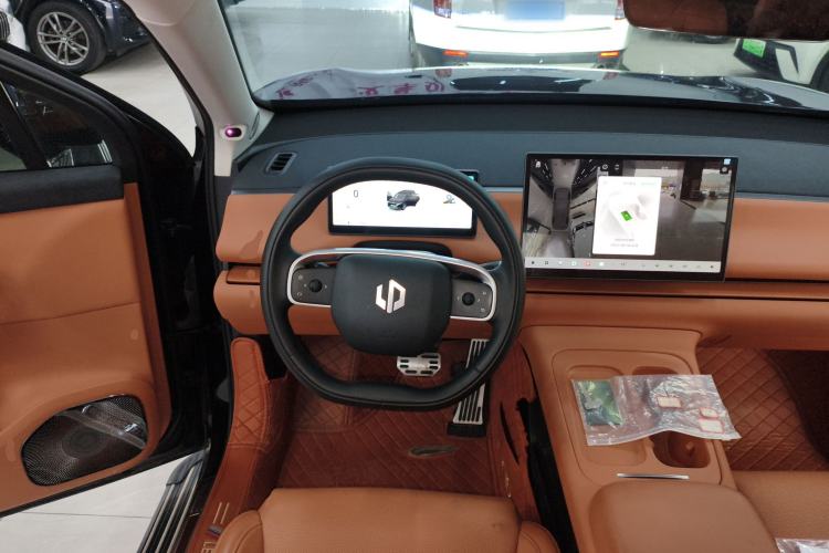 Used Leapmotor C16 2024 Range-Extended 200 Luxury Edition