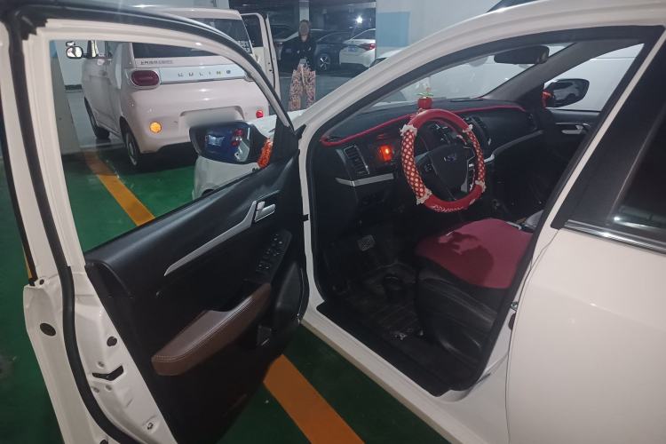 Used Geely Auto Vision 2017 1.5L Automatic Happiness Edition Interior 3