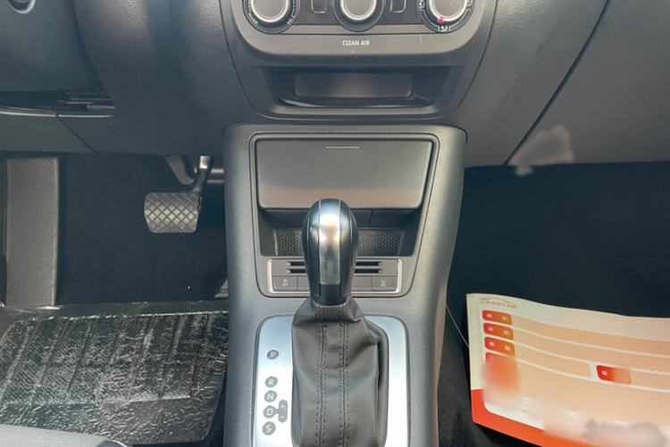 Used Volkswagen Tiguan L 2016 300TSI Automatic Two-Wheel Drive Trend Edition
