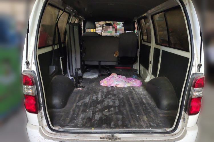 Used Jinbei Express 2017 2.0L Standard Version V19