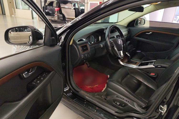 Used Volvo S80L 2015 2.0T T5 Smart Luxury Edition