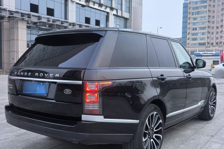 Used Land Rover Range 2015 3.0 SC V6 Vogue Exterior 5