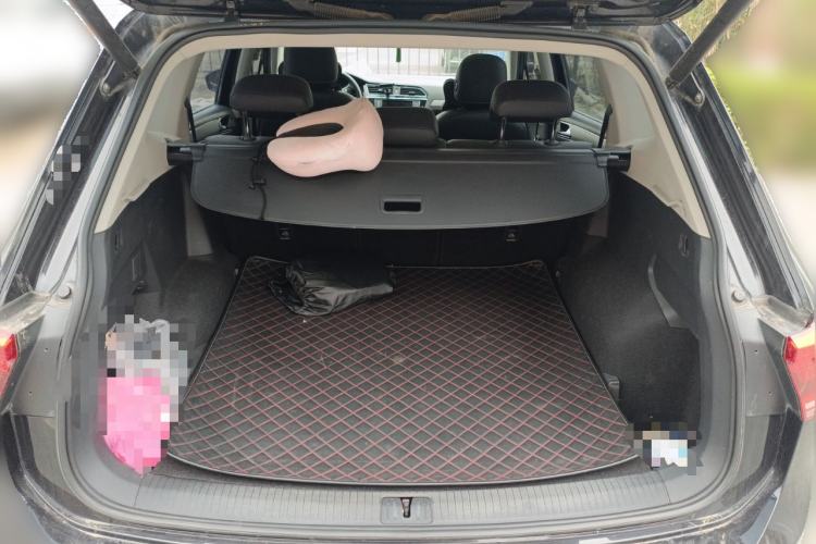 Used Volkswagen Tiguan L 2017 330TSI Automatic Two-Wheel Drive Flagship Edition
