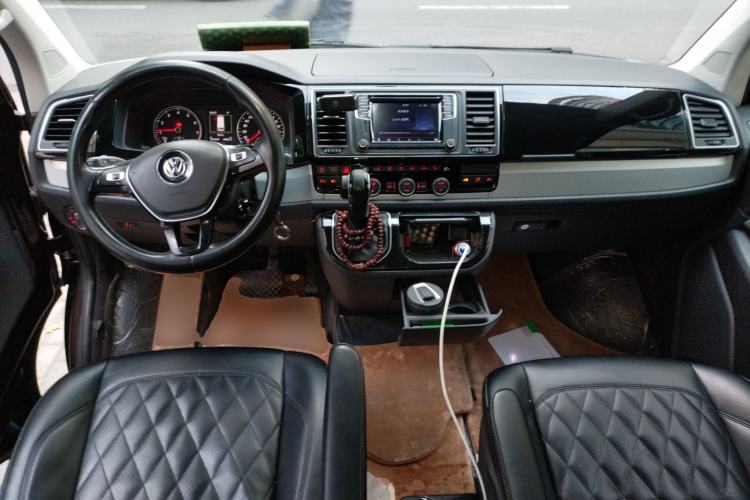 Used Volkswagen Multivan 2016 2.0 TSI Two-Wheel Drive Luxury Edition 7 Seats