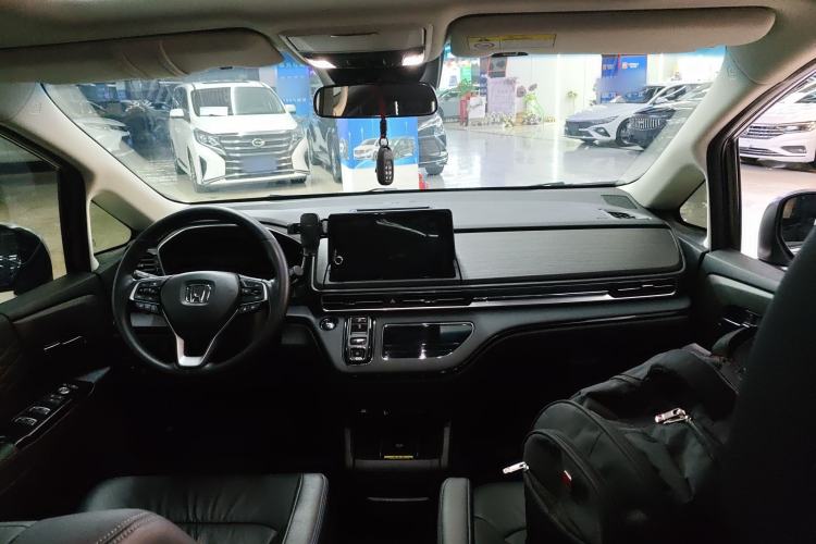 Used Honda Elysion 2024 2.0L eHEV Luxury Edition