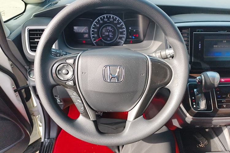 Used Honda Odyssey 2018 2.4L Luxury Edition Steering Wheel