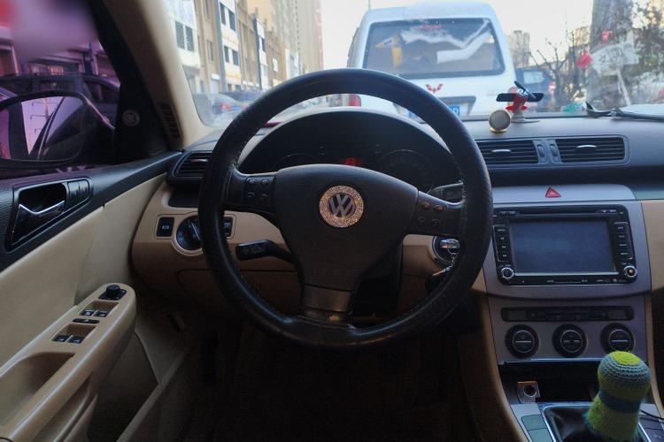 Used Volkswagen Magotan 2007 1.8 TSI Manual Comfort Model Steering Wheel