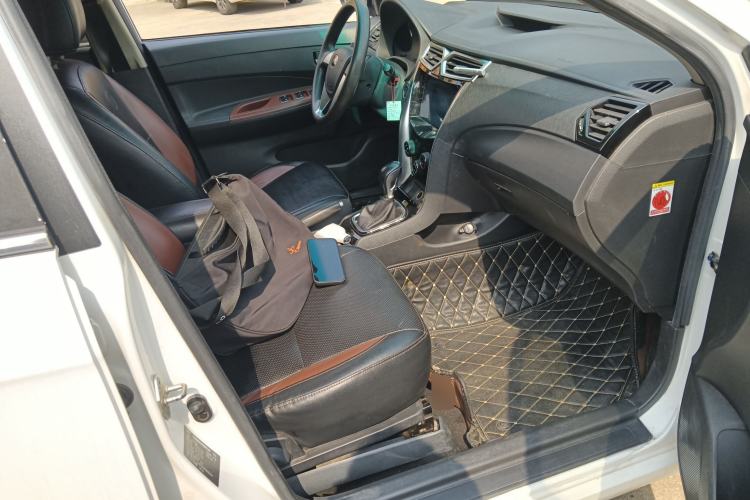 Used BYD F3 2016 1.5L Automatic Luxury Model Right Front Seat