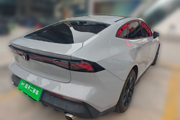 Used Changan UNI-V 2022 1.5T Prestige Version