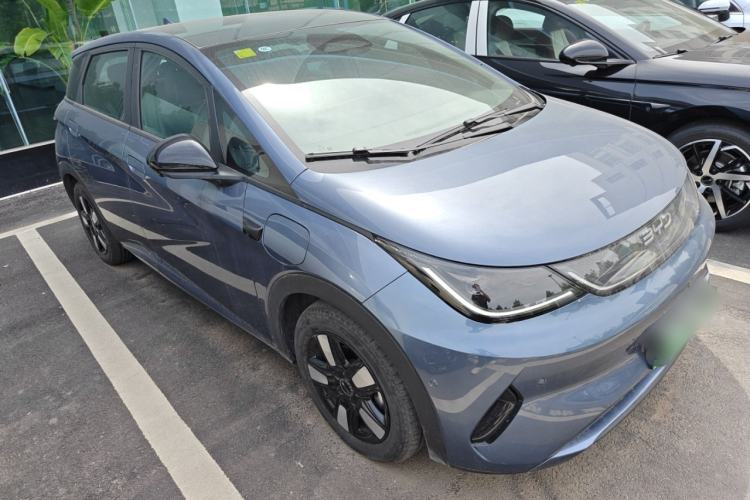 Used BYD Dolphin 2025 Intelligent Driving Version 410 km Fashion Edition Front Right 45 Deg