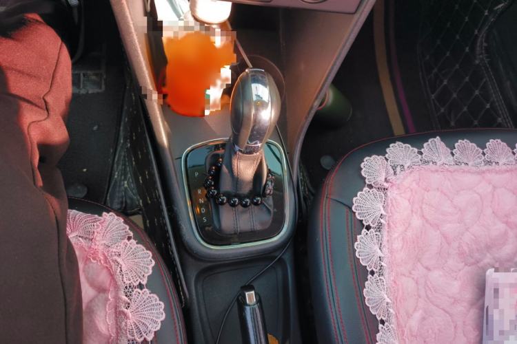 Used Volkswagen Polo 2016 1.6L Automatic Comfort Model
