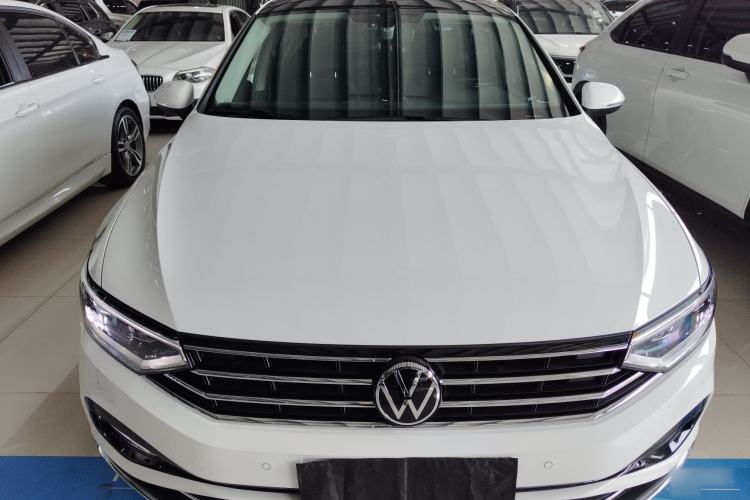 Used Volkswagen Magotan 2020 330TSI DSG Luxury Edition Front