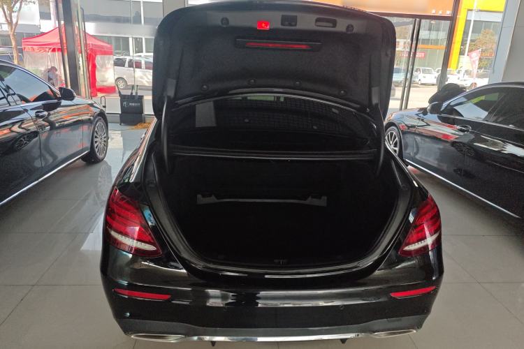 Used Mercedes-Benz E-Class 2019 Restyled E 300 L Sporty and Stylish Edition