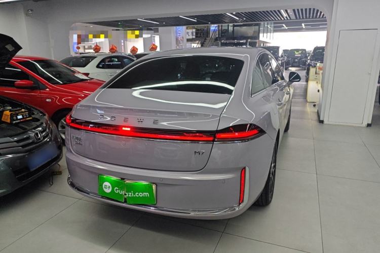 Used Roewe M7 DMH 2025 Model 160km Enjoyment Version
