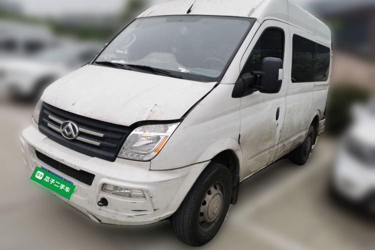 Used SAIC MAXUS Xintu V80 2021 2.0T Manual Classic Aoyuntong Short Wheelbase Mid-Roof 5/6-Seater