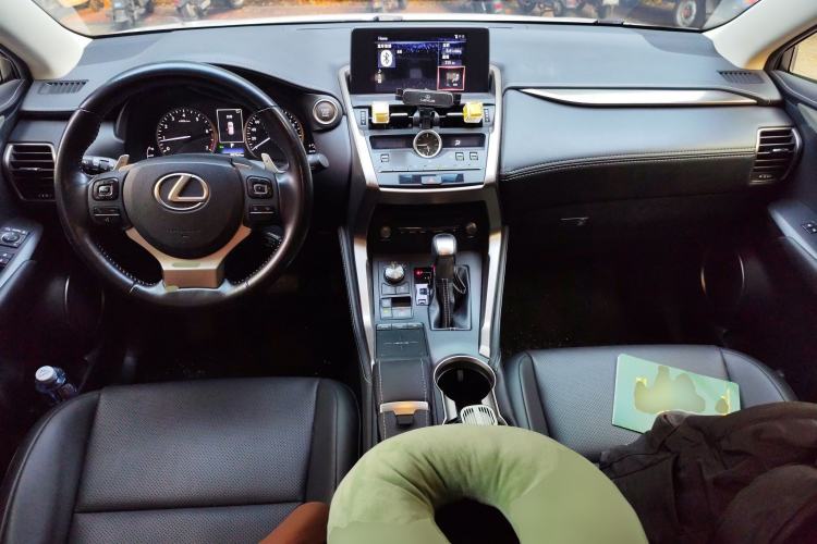 Used Lexus NX 2017 200 Front-Wheel-Drive X-Trail SE Edition