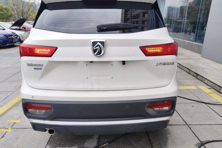 Used Baojun 530 2021 Global Car Anniversary Edition 1.5T Manual Luxury Model 6 Seats
