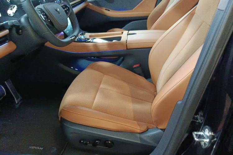 Used VOYAH PASSION 2024 PHEV Four-Wheel Drive Ultra-Long Range Flagship Model Left Front Seat