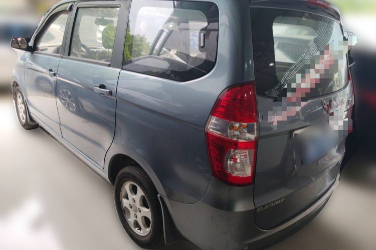 Used Wuling Hongguang 2010 1.4L Comfort Version
