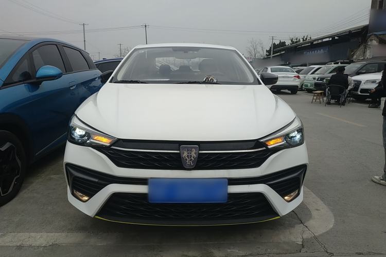 Used Roewe i5 2021 1.5L CVT Platinum Edition
