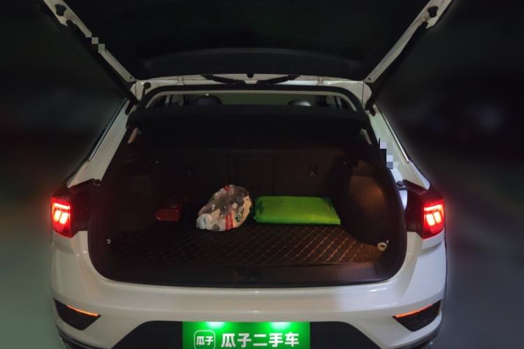 Used Volkswagen T-ROC 2019 280TSI DSG Two-Wheel Drive Comfort Version China VI Standard
