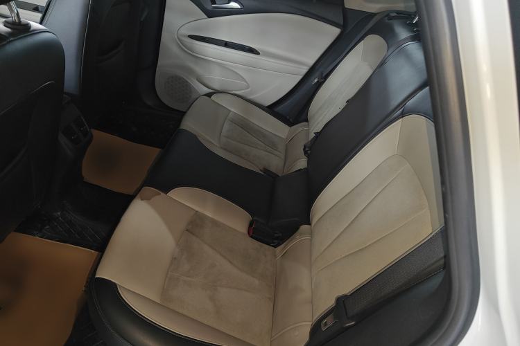 Used Buick Verano 2018 Sedan 15S Automatic Leading Model Left Rear Seat