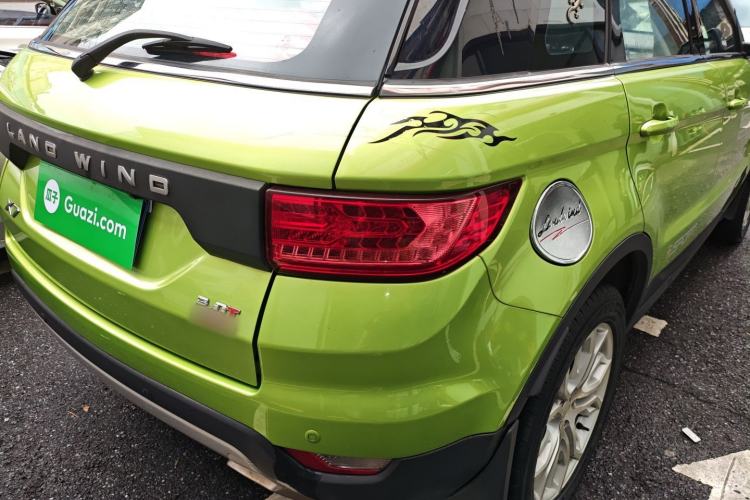 Used Land X7 2015 2.0T Panoramic Prestige Edition Right Rear Taillight