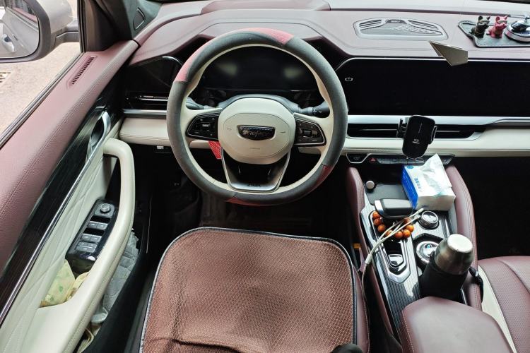 Used Geely Auto Monjaro L 2024 2.0TD High-Power Automatic Two-Wheel Drive Yunqi Version