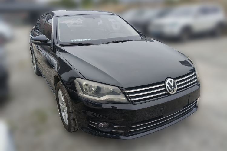 Used Volkswagen Bora 2015 Qihui Edition 1.6L Automatic Fashion Model Front Right 45 Deg