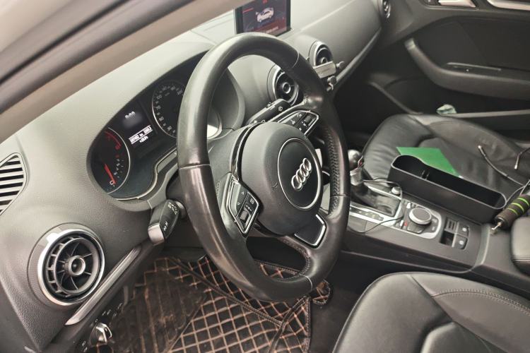 Used Audi A3 2014 Limousine 35 TFSI Automatic Comfort Model