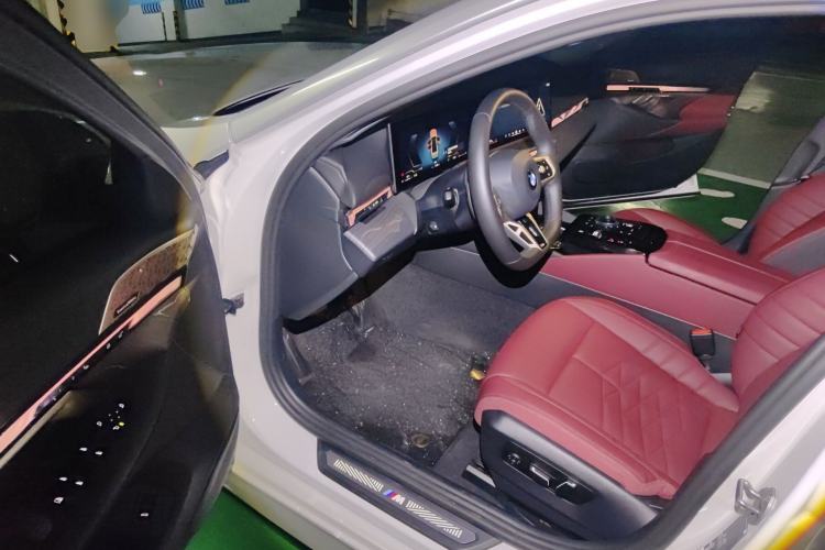 Used BMW 5 Series 2025 530Li Luxury Edition M Sport Package