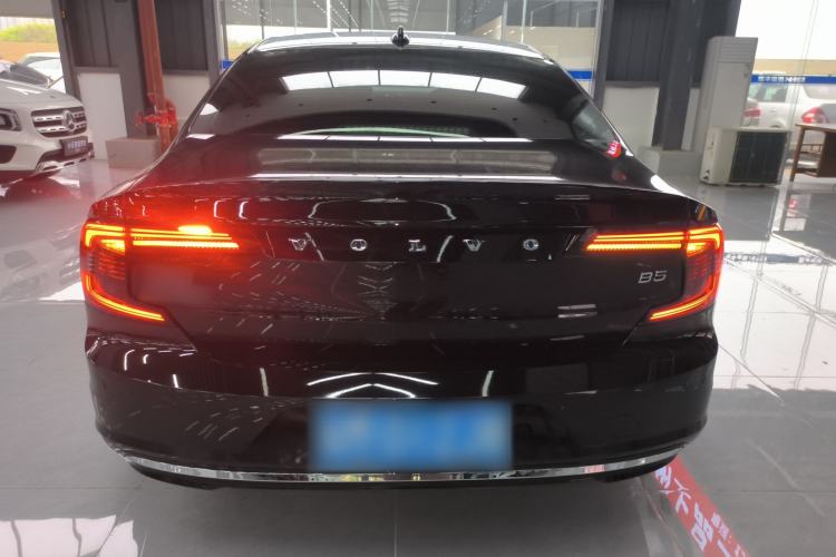 Used Volvo S90 2024 B5 Zhiyi Luxury Edition Rear