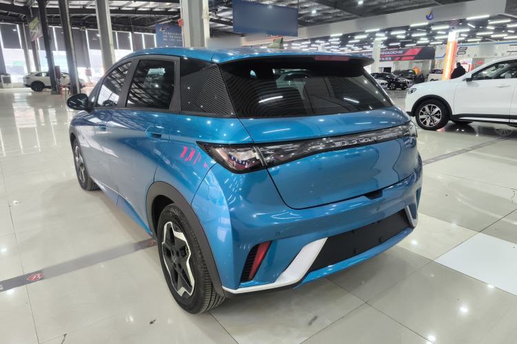 Used BYD Dolphin 2021 405 km Fashion Edition
