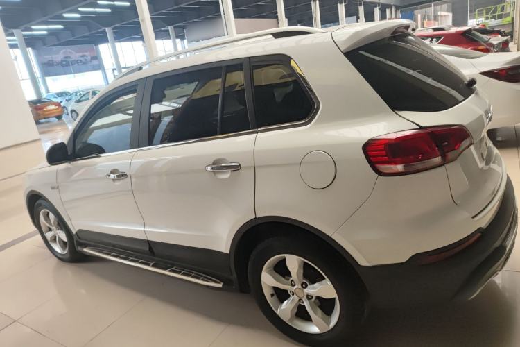 Used Zotye Domy X5 2015 1.5T Manual Luxury Version China IV Standard Left Side