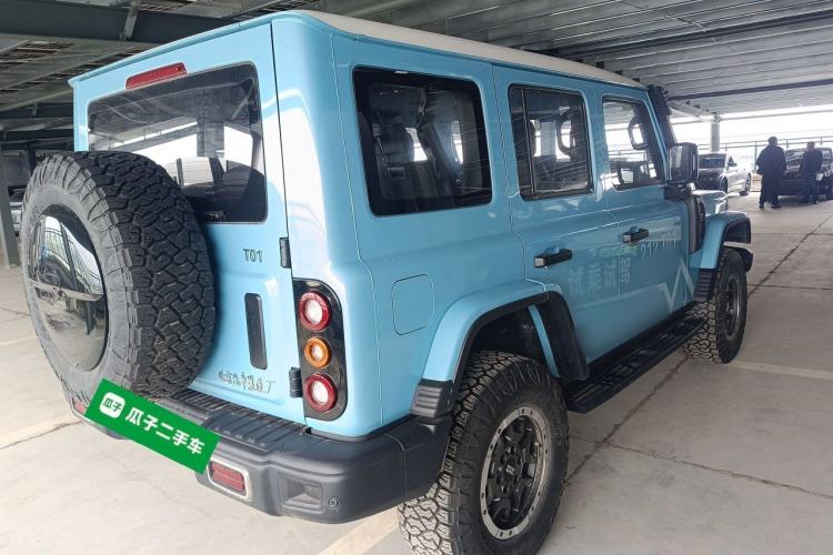 Used 212 T01 2025 2.0T Changfeng