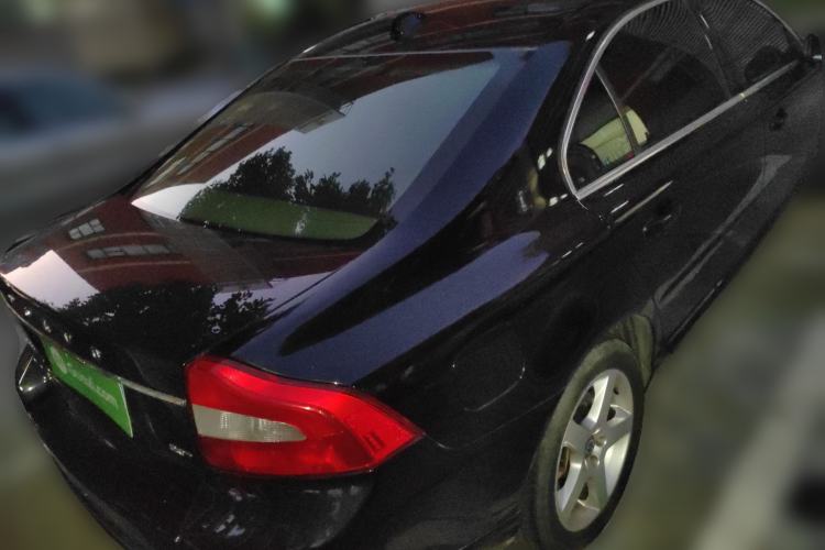 Used Volvo S80L 2011 2.0T ZhiZun Edition
